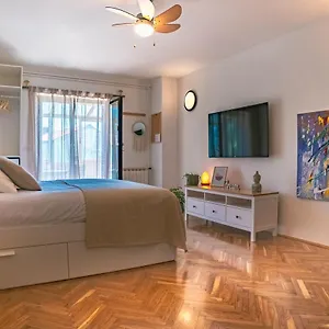 Apartment Zen Krk, Krk Town