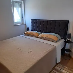Horizon Of Happiness Apartment Pula