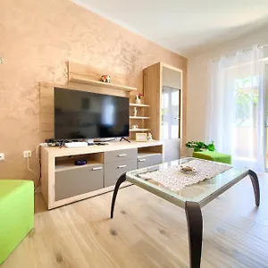 Apartment Petra, Krk Town